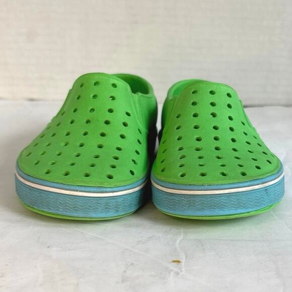 Native Jefferson Slip On Waterproof Toddlers Sneakers Lime Green Size 7 - Picture 2 of 7
